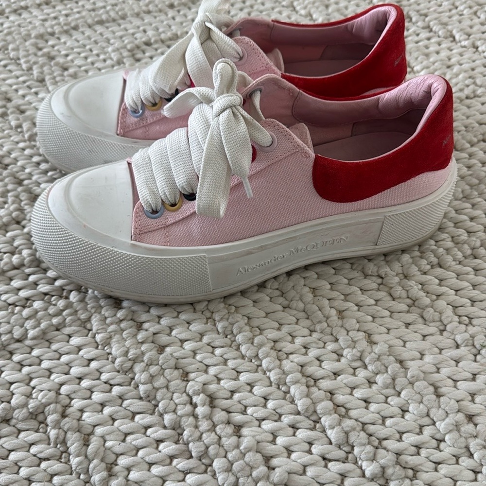 Alexander McQueen Women's Pink and Red Sneakers